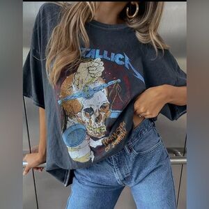 Urban Outfitters Women's X Metallica Tour Glitter Oversized Tee T-Shirt L/XL New